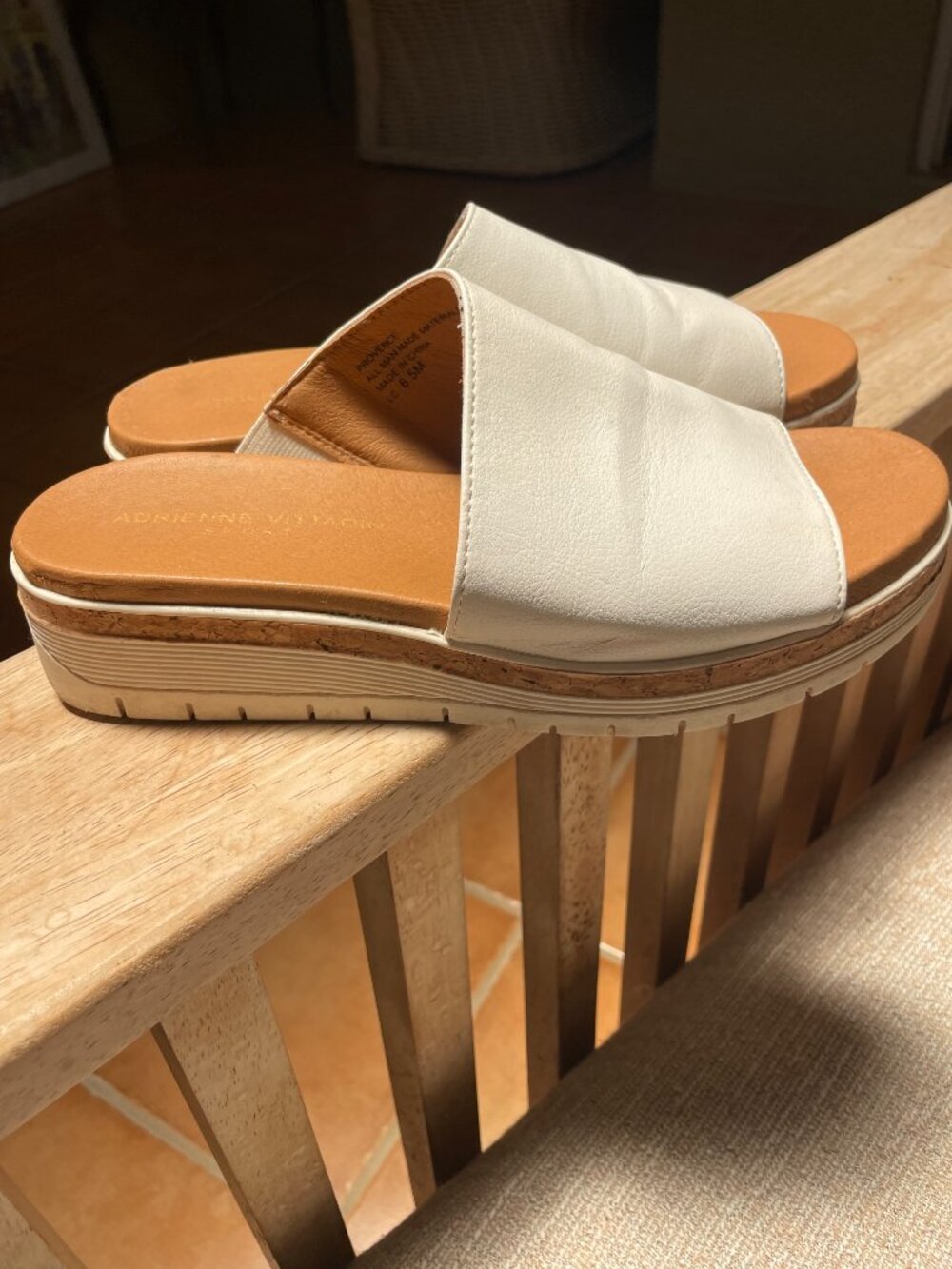 Adrienne Vittadini White summer slip-ons - Picture 3 of 4